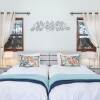 Отель Sixteen Guest House on Main, фото 2