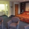 Отель Magnuson Hotels Mineral Wells Inn and Suites, фото 12