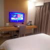 Отель GreenTree Inn Xining Chengdong District Huangguang Yiwu Trade City Express Hotel, фото 16