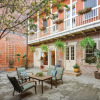 Отель N Rampart Apartments - Lux 3BD 2BA French Quarter w Courtyard, фото 22