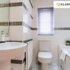 Отель LONG STAYS 20pct OFF - LARGE 4BED-Pool Table & Parking By Klarok Short Lets & Serviced Accommodation, фото 9