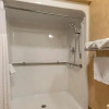 Отель Comfort Inn & Suites, фото 8