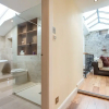 Отель Prestigious Location Quintessential Mews House, фото 26