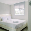 Отель Comfortable and Cozy Studio at Bintaro Icon Apartment, фото 2