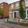 Отель 3 Bedroom House In Heart Of Stoke Newington, фото 1