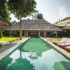 Отель Luxury Jungle Villa, 3 BR, Ubud With Staff, фото 7