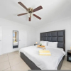 Отель Lovely 1br1ba Condo Walk to Beach Pool BBQ, фото 7
