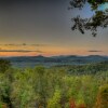 Отель Plane View by Escape to Blue Ridge, фото 19