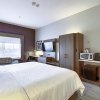 Отель Holiday Inn Express Hotel & Suites Airport - Calgary, фото 30