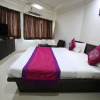 Отель OYO 1360 Hotel Cross Road, фото 4