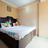 Отель OYO 12395 Home Cozy 1BHK Near Mussoorie Bus Stand, фото 10