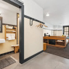 Отель Kasa Classic Studio Inviting Neighborhood Exciting Sights The Maverick, фото 22