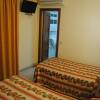 Отель Hostal Italia, фото 4