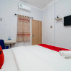 Отель RedDoorz Syariah near Stasiun LRT Bumi Sriwijaya, фото 9