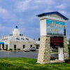 Отель Rockford Alpine Inn and Suites в Рокфорде