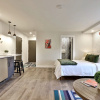Отель Connecting Studio Condos W/ Kitchenette, Fireplace, Ac, Washer. Great For Kids & Couples! 211/2 2 Be, фото 7