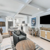 Отель Coastal Downtown Naples Condo - Walk to the Beach!, фото 17