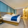 Отель City Comfort Inn Huanggang Luotian Yishui Waitan, фото 48