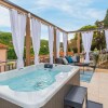 Отель Amazing Home in Novigrad With 2 Bedrooms, Jacuzzi and Wifi, фото 15