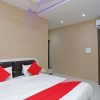 Отель OYO 44565 Ashrit Suites, фото 5