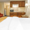 Отель Quality Inn & Suites Lafayette I-65, фото 35