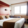 Отель Hôtel Median Paris Congrès 3★, фото 3