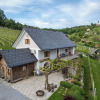 Отель Vineyard cottage Kump, фото 1