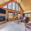 Отель Peace N Quiet 3 Bedroom Home with Hot Tub, фото 2