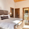 Отель Apex by Avantstay Cozy Expansive Mountain Home Close to the Slopes w/ Hot Tub!, фото 5