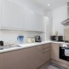 Отель Beautiful Flat For 3 With A Garden In Acton, фото 2