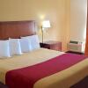 Отель Econo Lodge, фото 5