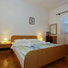 Отель Spacious Four Bedroom Accomodation With 3 Great Sea View Balconies Garden Bbq, фото 3