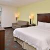 Отель Hampton Inn & Suites Newport News (Oyster Point), фото 6