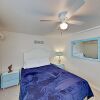 Отель Coastal W/ Patios - Walk 3 Minutes To Beach! 1 Bedroom Condo, фото 2
