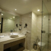 Отель Golden Tulip Suites Gurgaon, фото 8