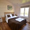 Отель The Chiltern Lodges at Upper Farm Henton, фото 7