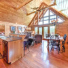 Отель Eagles Point Lodge 4 Bedroom Home with Hot Tub, фото 11