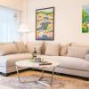Отель DeluxeApartment with Views of the Marina, фото 4