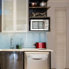 Отель Trendy 1-BR City Center Apt, фото 40