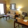 Отель Hampton Inn & Suites Riverside/Corona East, фото 6