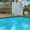 Отель Gulf Front With Private Pool, Sleeps 21, Amazing Decks, Free Beach Setup!, фото 40