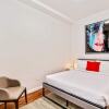 Отель Escape to a 2BD Apartment in the Heart of the City, фото 4