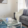 Отель Premium Suites Apartments - Toronto, фото 7