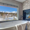 Отель Creekside Escape 4 Bedroom Home by RedAwning, фото 21
