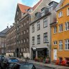 Отель Beautiful 3 Bedroom Apartment In A Lovely Neighborhood Of Christianshavn в Копенгагене