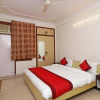 Отель Golden Castle Lodge by OYO Rooms, фото 4