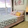 Отель The Elevated Abode - Comfycosy 1-br at The Loop, фото 5