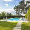 Отель Fig Tree Family House w 4 Bedrooms, Garden & Pool, фото 15