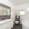 Отель Awesome Home in Zrnovnica With Wifi, 4 Bedrooms and Outdoor Swimming Pool, фото 9