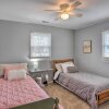 Отель Peaceful Cottage ~ 8 Mi to Downtown Toledo!, фото 3